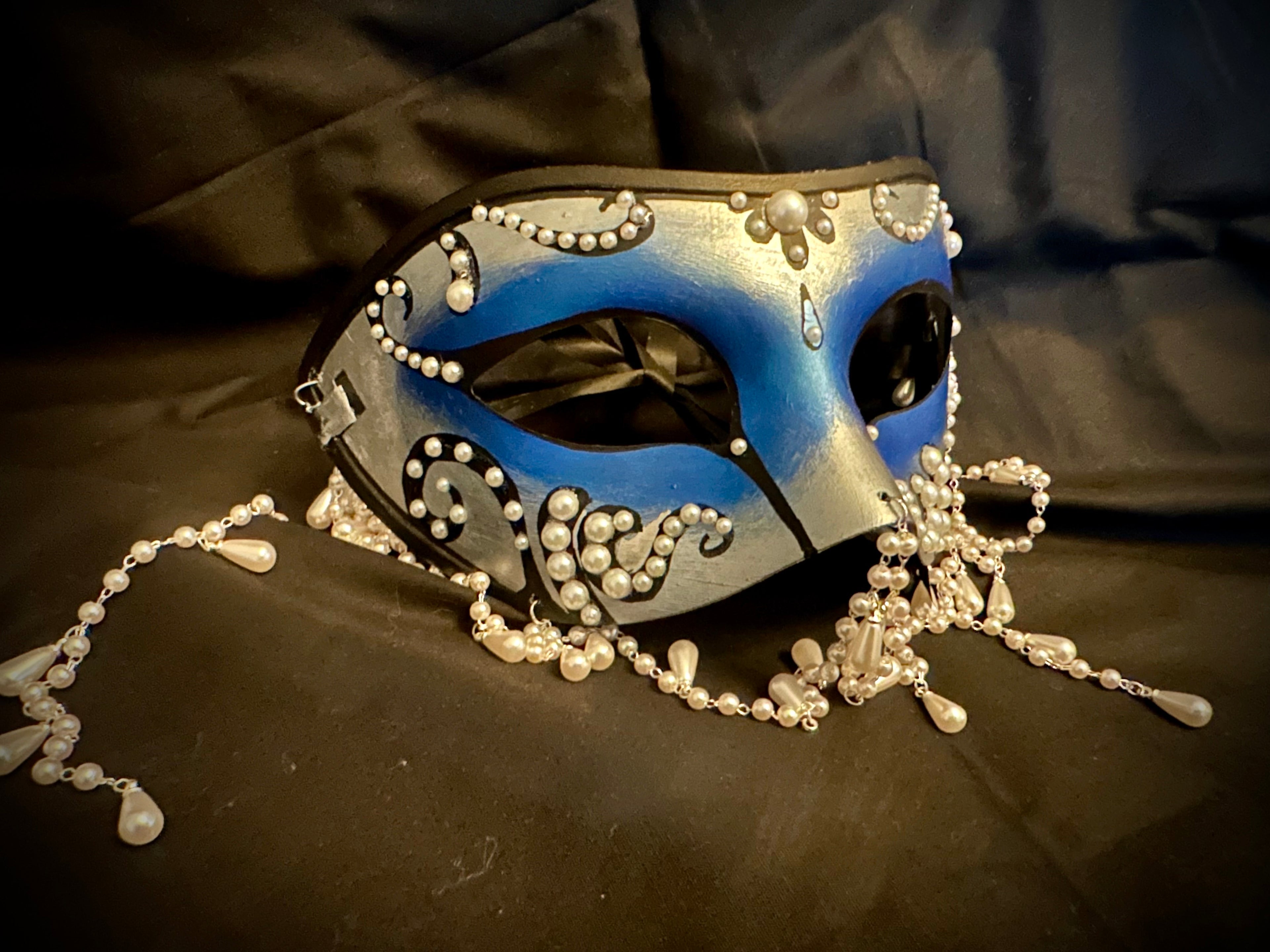 Royal Silver Mask